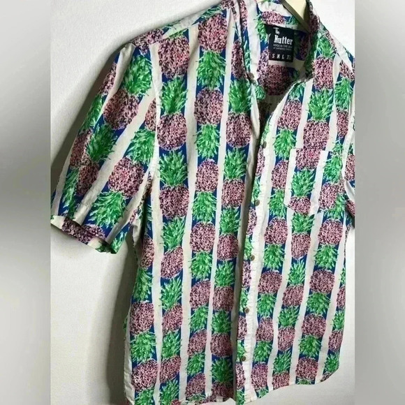 Chubbies The Nutter Aloha Button Up Shirt Size Small - Picture 2 of 7